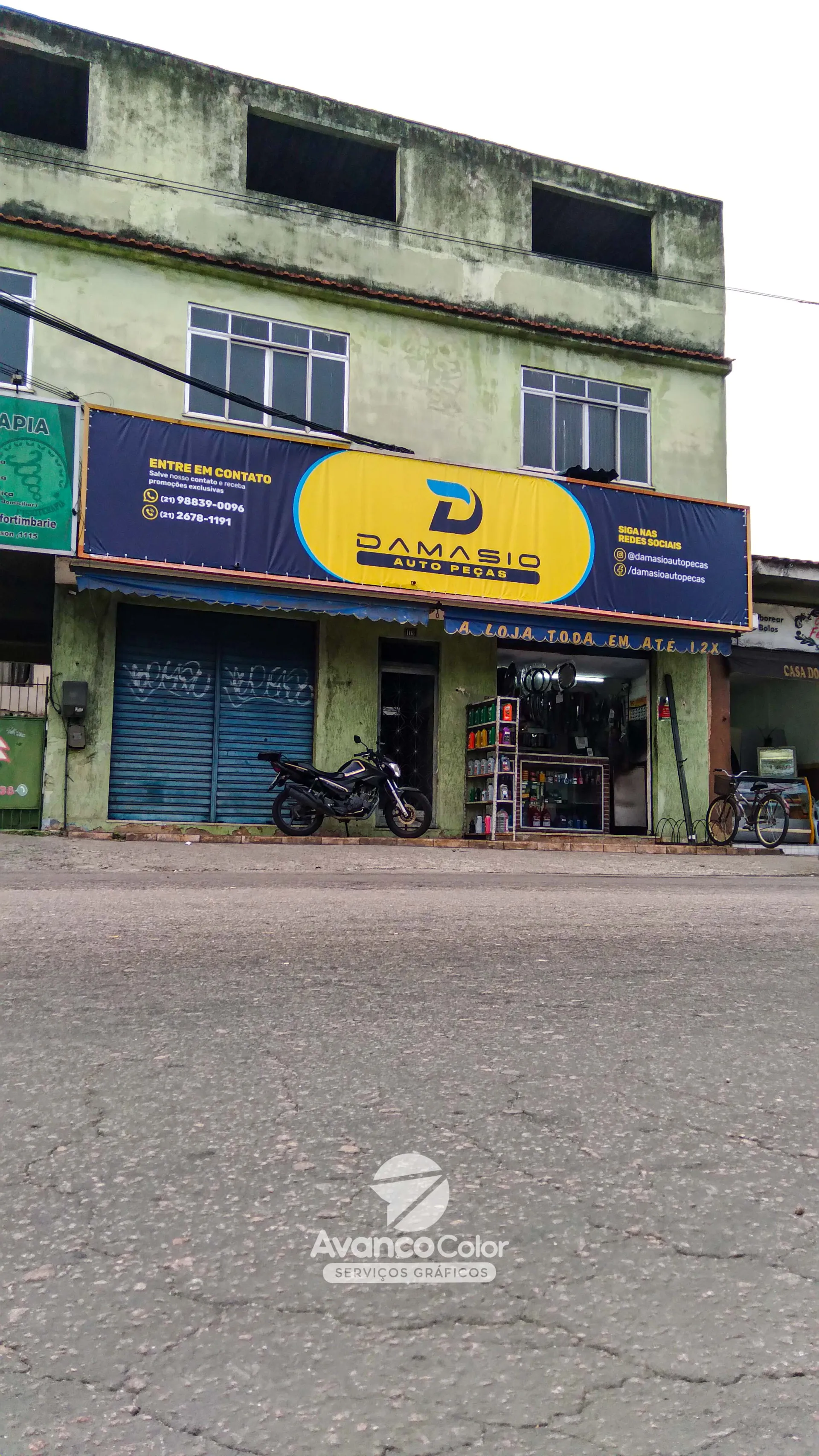 Lona com Impressão Digital UV Personalizada por m² 3